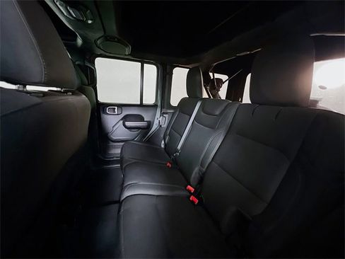 Used 2021 Jeep Wrangler Unlimited Sport image 21