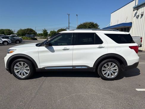 Used 2020 Ford Explorer Limited w/ Class III Trailer Tow Package image 4