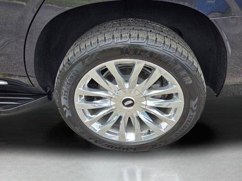 Certified 2023 Cadillac Escalade Premium Luxury AWD/4WD image 12