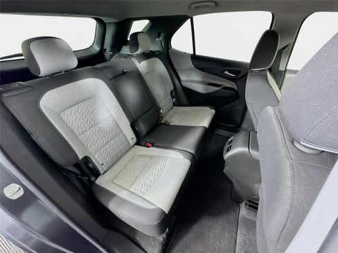 Used 2022 Chevrolet Equinox LT w/ Driver Convenience Package FWD image 26