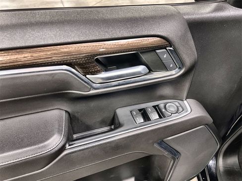 Used 2022 Chevrolet Silverado 1500 LT image 14