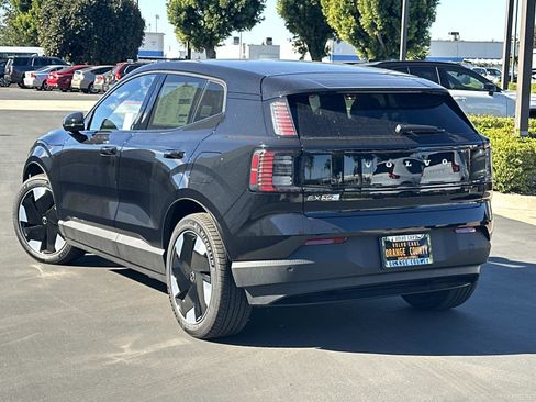 New 2026 Volvo EX30 Plus image 5