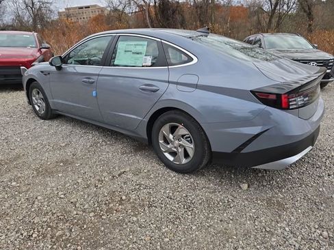 New 2026 Hyundai Sonata SE image 3