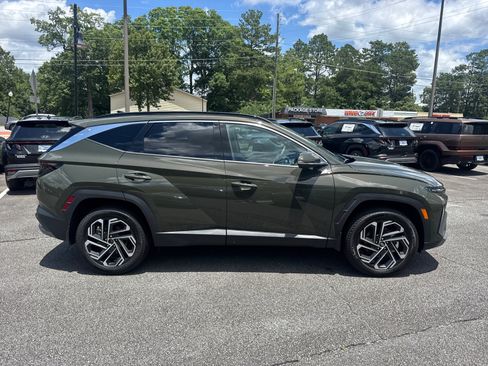 New 2025 Hyundai Tucson Limited image 4