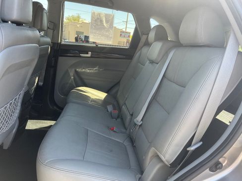 Used 2015 Kia Sorento LX FWD image 26