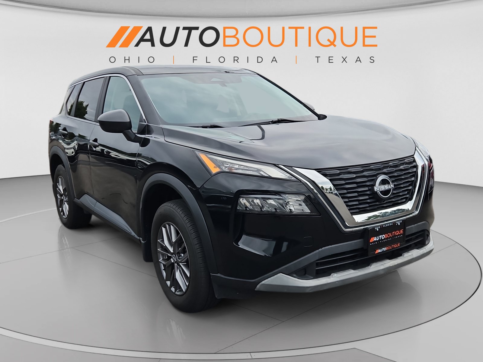 Used 2023 Nissan Rogue S AWD/4WD image 7