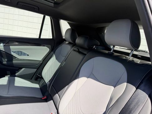 New 2026 Volkswagen Tiguan SE R-Line AWD/4WD image 21