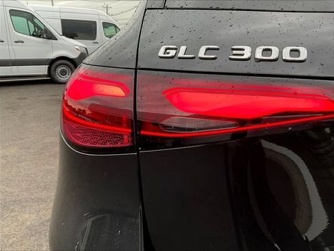 Used 2026 Mercedes-Benz GLC 300 4MATIC image 25