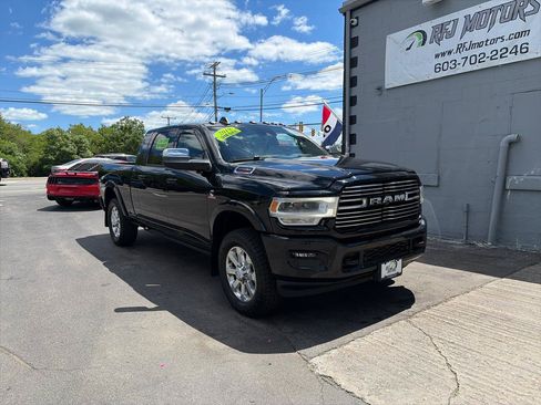 Used 2019 RAM 2500 Laramie AWD/4WD image 2