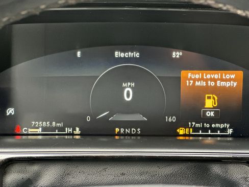 Used 2022 Lincoln Nautilus Reserve w/ Equipment Group 202A image 25