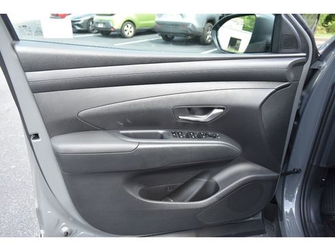 New 2025 Hyundai Santa Cruz SE image 17