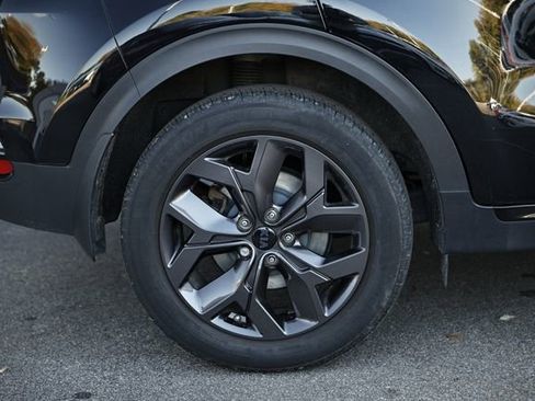 Used 2022 Kia Sportage Nightfall Edition image 6