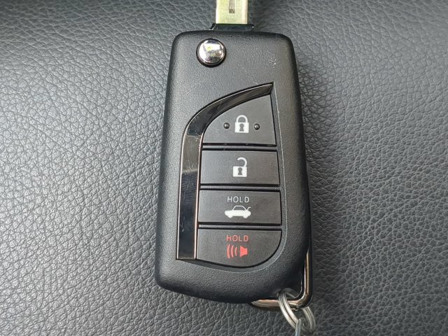 Used 2024 Toyota Camry SE FWD image 32