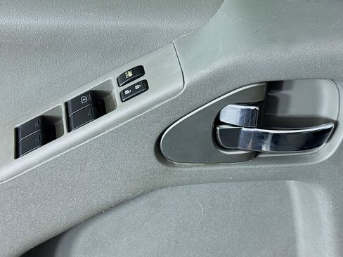 Used 2020 Nissan Frontier SV w/ Midnight Edition Floor Mats RWD image 22