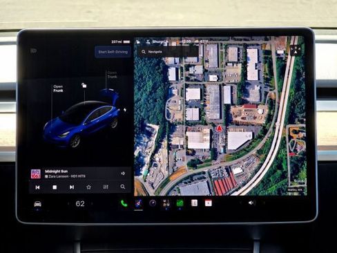 Used 2018 Tesla Model 3 Long Range AWD/4WD image 32