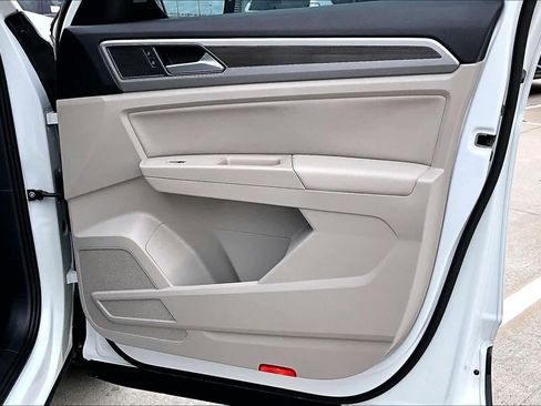 Used 2019 Volkswagen Atlas SEL image 22