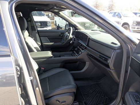 Used 2024 Hyundai Santa Fe Calligraphy image 30