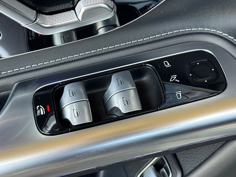 Certified 2023 Mercedes-Benz SL 43 AMG image 14
