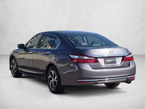 Used 2017 Honda Accord LX image 8