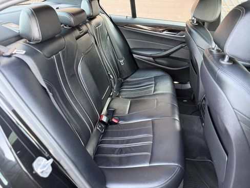 Used 2018 BMW 540i xDrive image 18