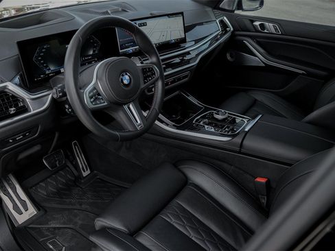 Used 2025 BMW X5 M60i image 16