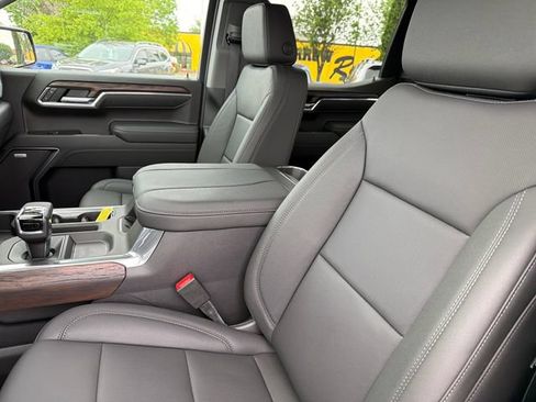 New 2026 GMC Sierra 1500 SLT w/ SLT Premium Plus Package AWD/4WD image 19