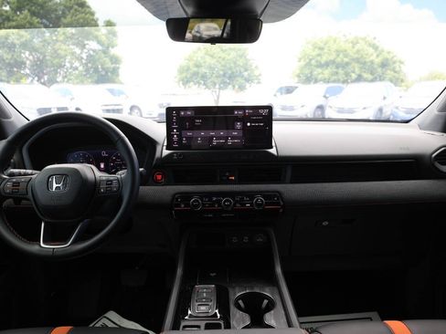 Used 2026 Honda Passport TrailSport image 14