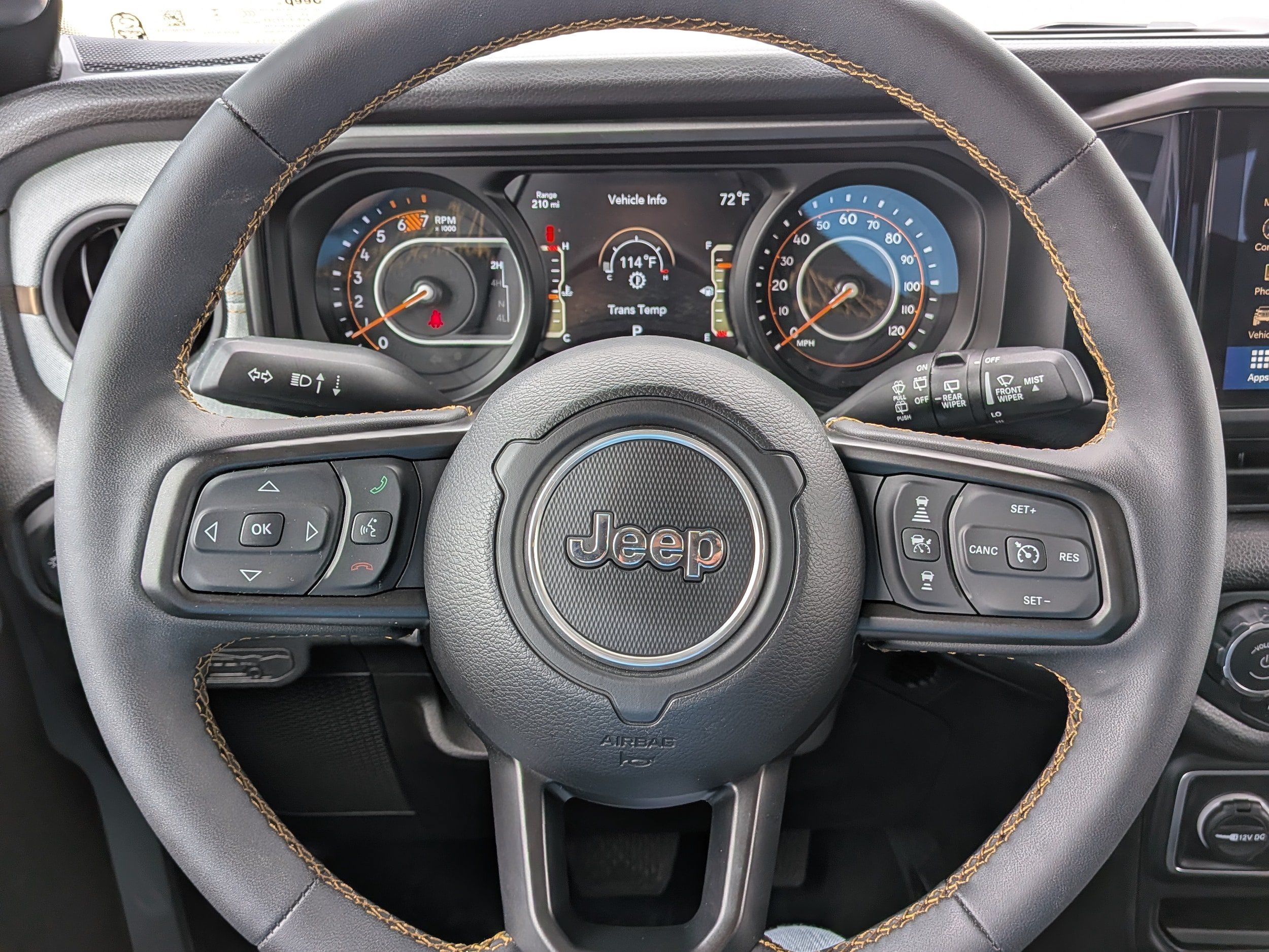 Used 2025 Jeep Wrangler Unlimited Sport AWD/4WD image 15