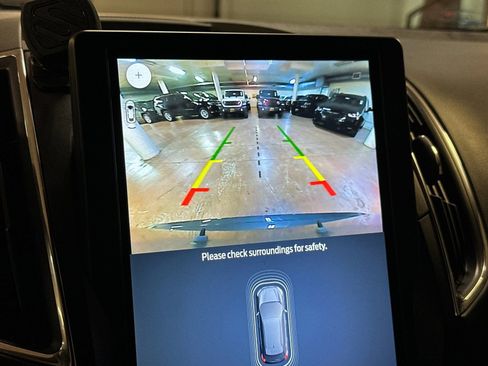 Used 2022 Ford Edge Titanium w/ Equipment Group 301A image 19