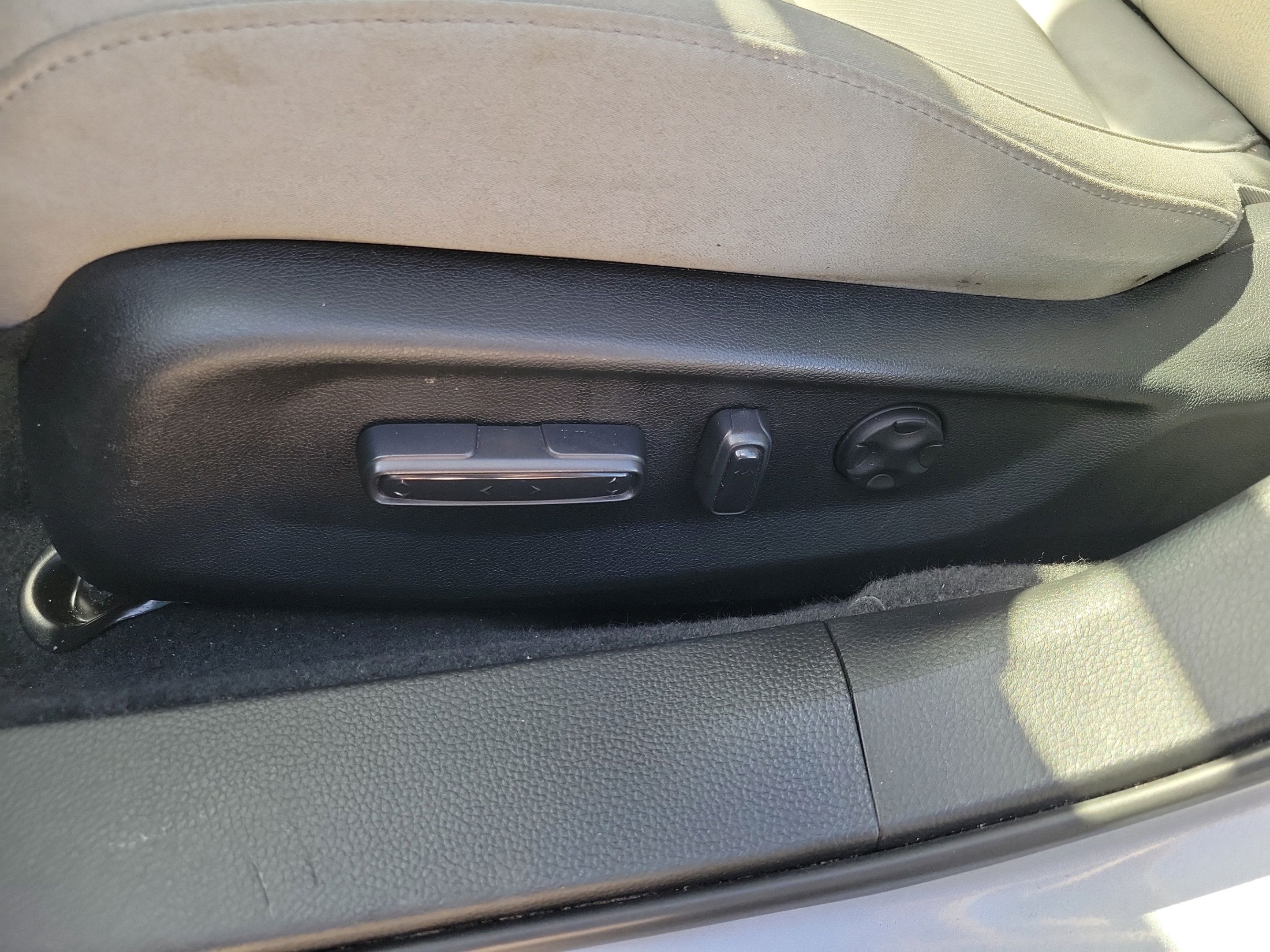 Used 2020 Honda Accord EX image 19