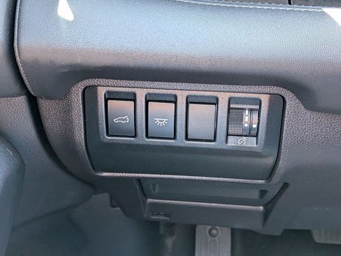 Used 2023 Subaru Ascent Touring AWD/4WD image 17