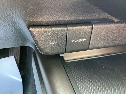 Used 2024 Toyota Camry SE FWD image 20