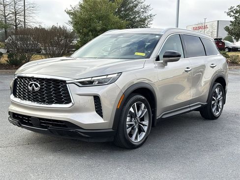 Used 2024 INFINITI QX60 Luxe image 13