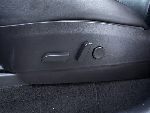 Used 2020 Tesla Model Y Long Range image 22