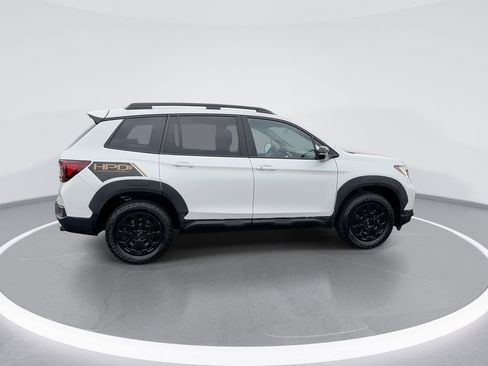 Used 2022 Honda Passport TrailSport image 9
