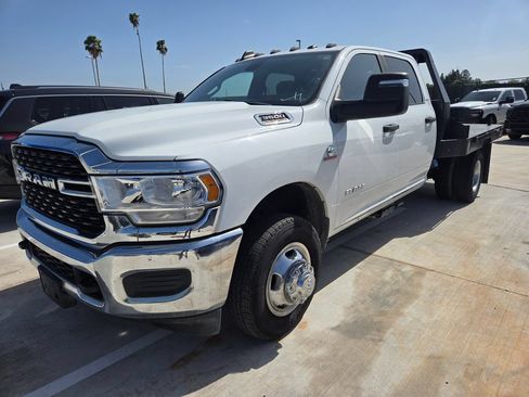 Used 2024 RAM 3500 SLT w/ Quick Order Package 2YG SLT AWD/4WD image 5