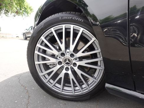 Used 2025 Mercedes-Benz CLA 250 image 10