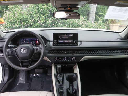 Used 2024 Honda Accord LX image 23