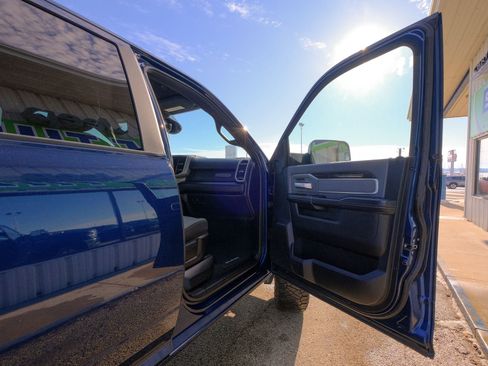 Used 2022 RAM 2500 Big Horn w/ Level A Equipment Group image 14