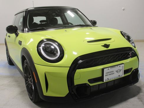 Used 2024 MINI Cooper S FWD image 11