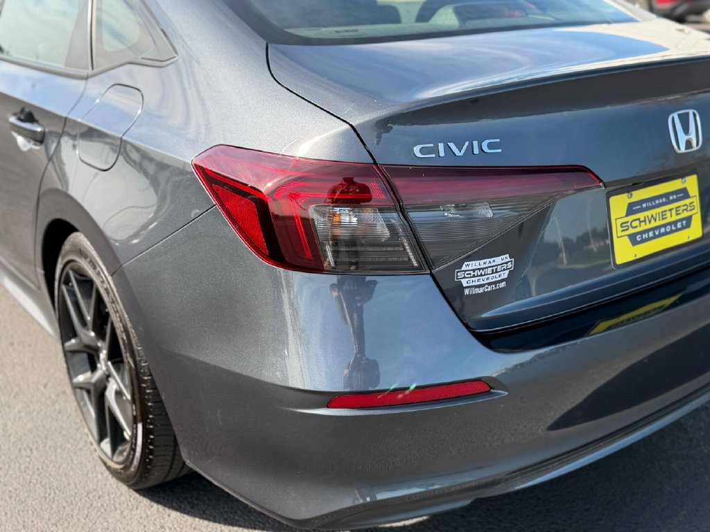 Used 2025 Honda Civic Sport image 10