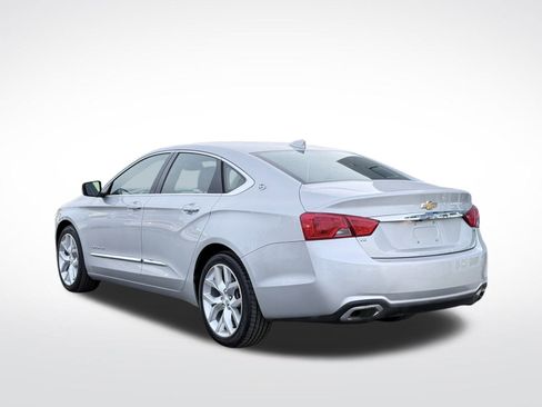 Used 2016 Chevrolet Impala LTZ image 9