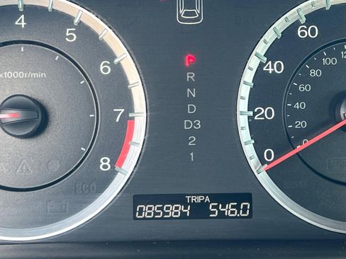 Used 2010 Honda Accord EX-L image 5