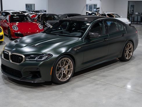 Used 2022 BMW M5 CS image 2