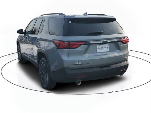 Certified 2023 Chevrolet Traverse RS image 3