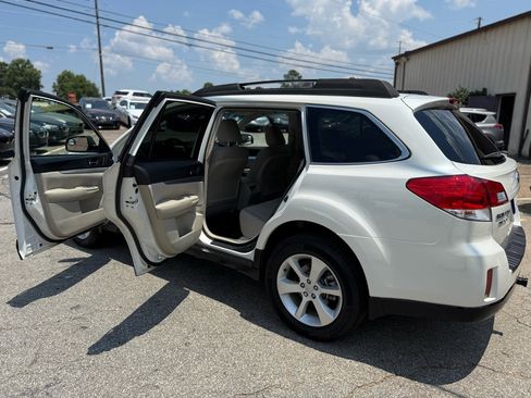 Used 2013 Subaru Outback 2.5i Premium w/ Popular Pkg 1A image 20