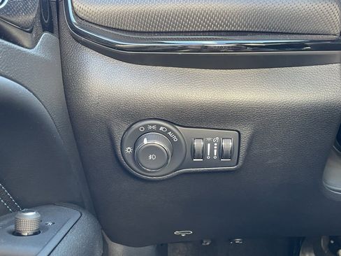 New 2026 Jeep Compass Latitude image 31