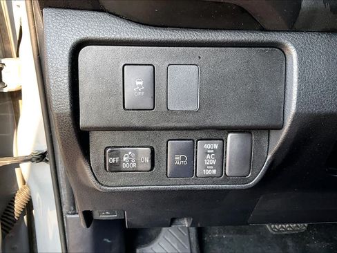 Used 2021 Toyota Tacoma TRD Sport RWD image 34