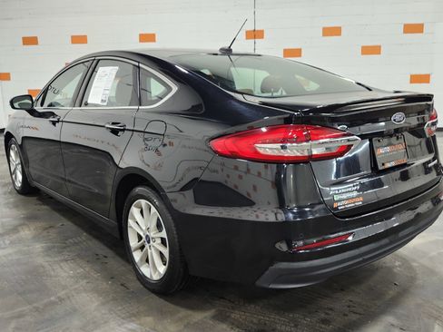 Used 2019 Ford Fusion Energi Titanium image 15