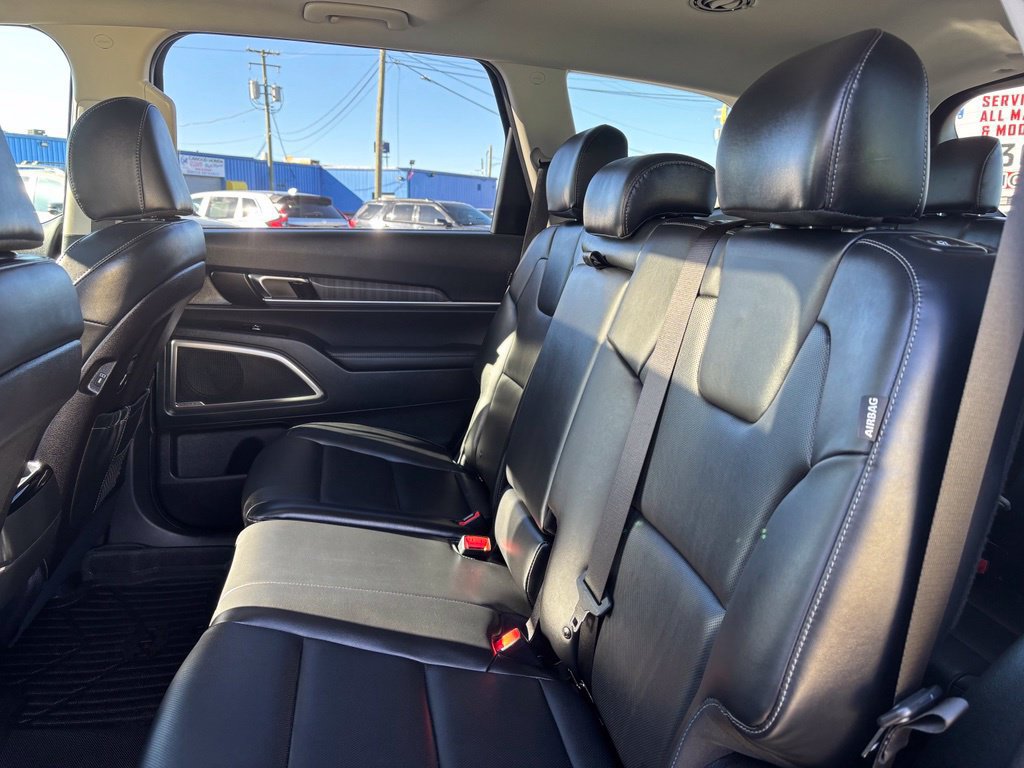Used 2025 Kia Telluride EX AWD/4WD image 21
